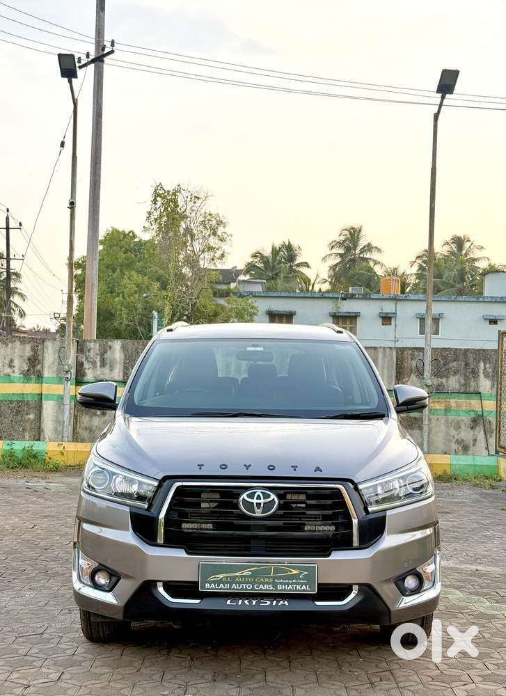 Toyota Innova Crysta 2.4 V 8 Str, 2024, Diesel