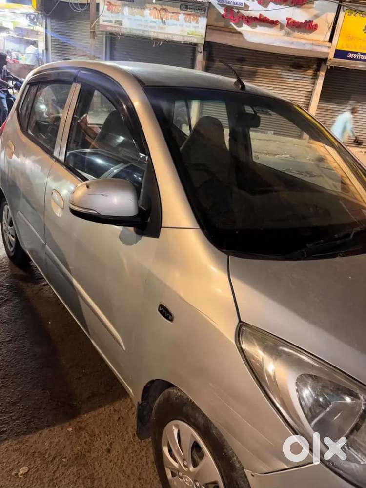 Hyundai I10 2012 Petrol 180000 Km Driven