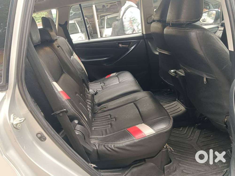 Toyota Innova Crysta 2.4 G Mt 8s, 2018, Diesel