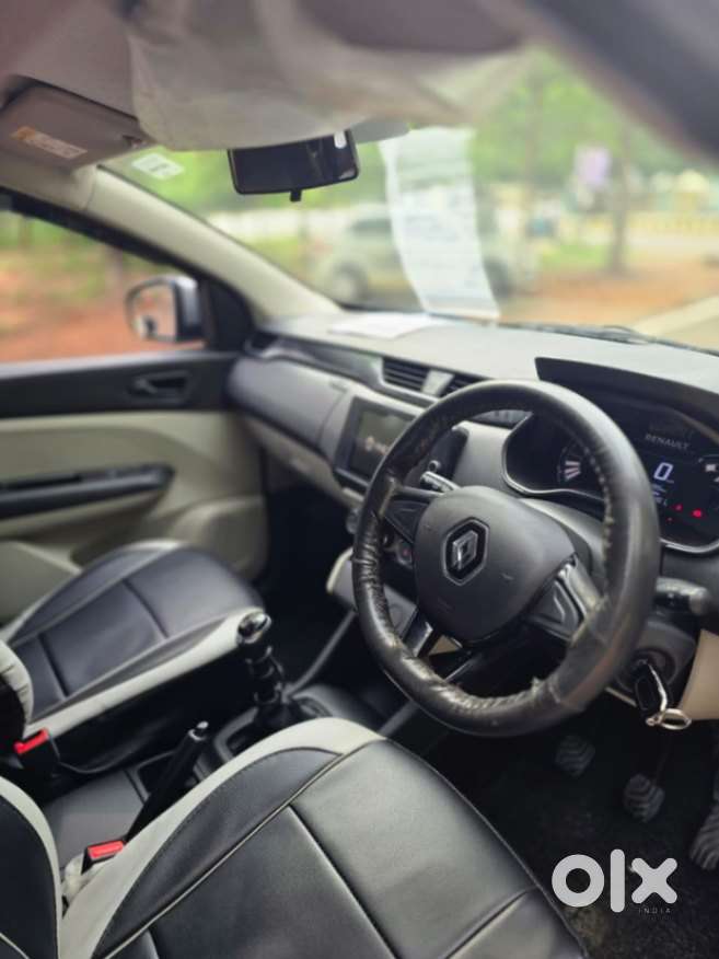 Renault Triber Rxt, 2021, Petrol