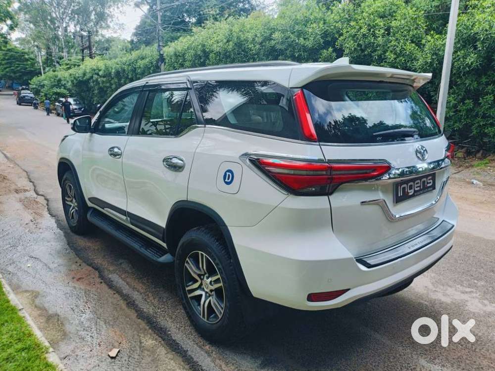 Toyota Fortuner 4x2 At 2.8 Diesel, 2023, Diesel