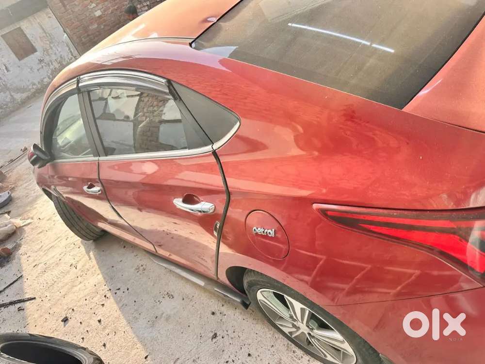 Hyundai Verna 2018 Petrol 44300 Km Driven