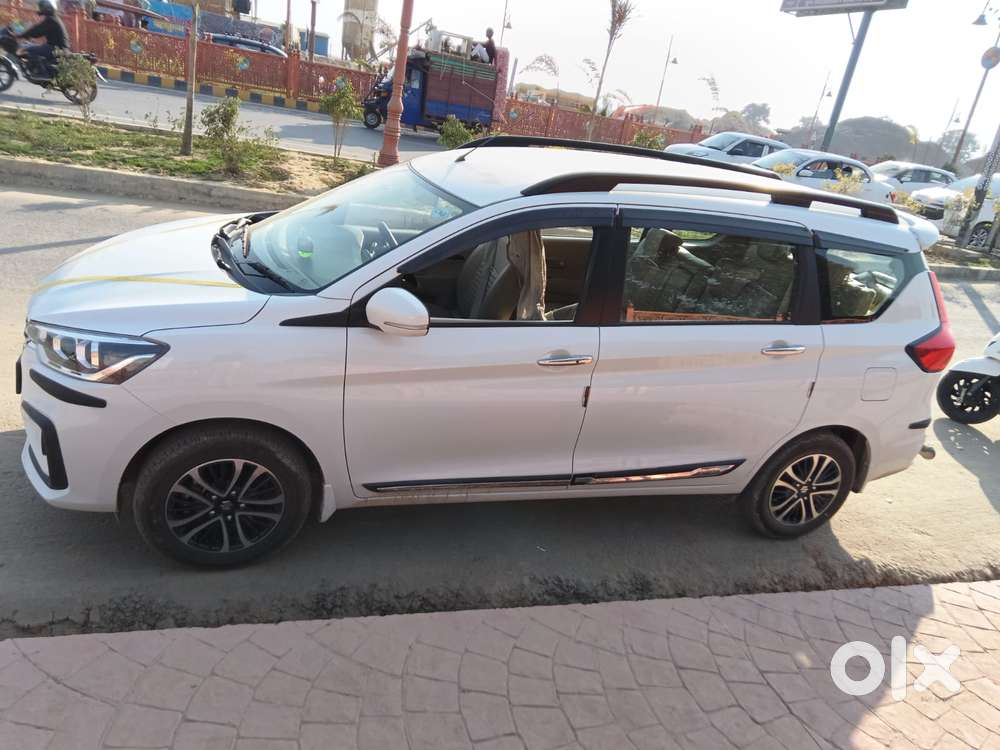 Maruti Suzuki Ertiga 1.5 Zxi, 2025, Cng & Hybrids