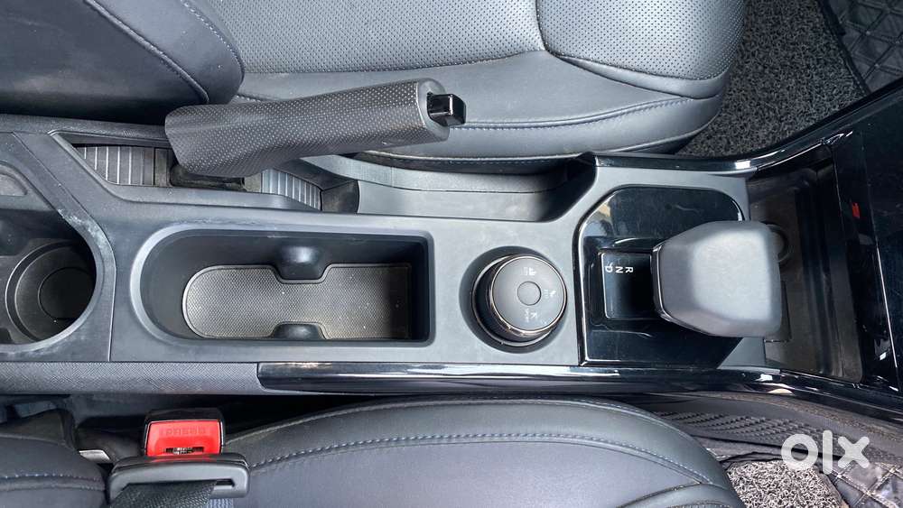 Tata Nexon Creative Plus S 1.2 Revotron Petrol 6 Amt, 2024, Petrol