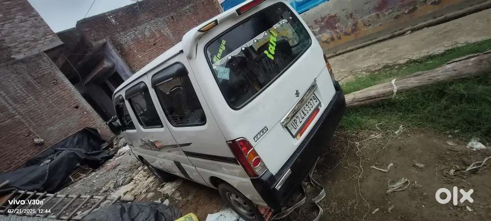 Maruti Suzuki Eeco 2021very Good Condition Add: Bisauli