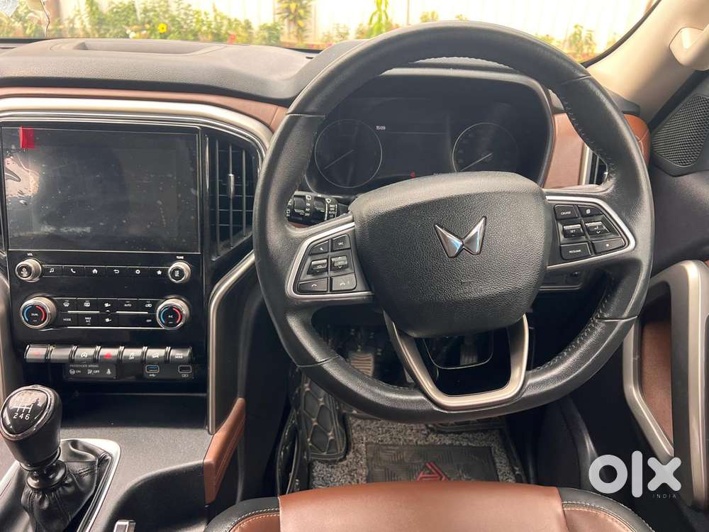 Mahindra Scorpio Z8 Select Diesel Mt 2wd, 2024, Diesel