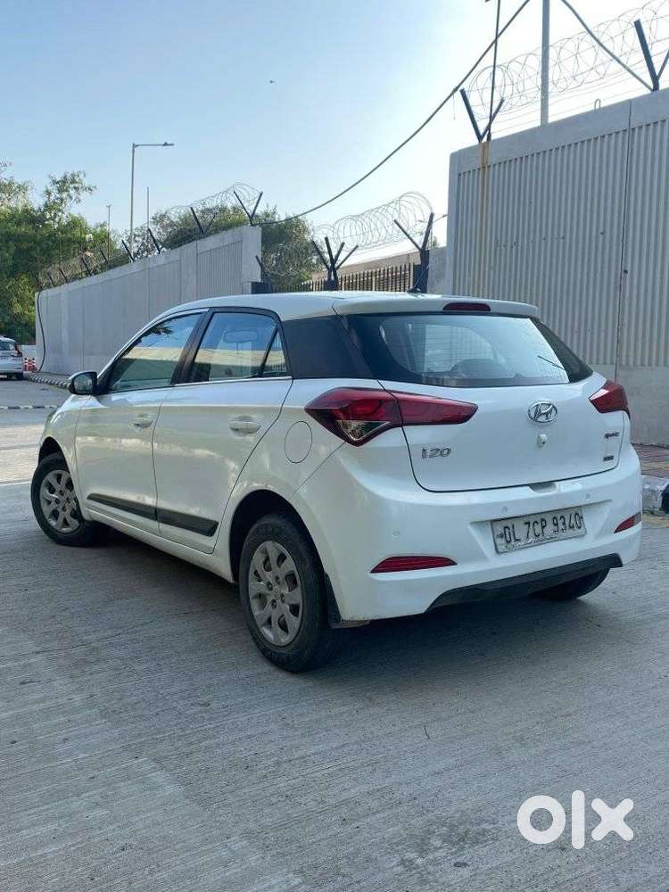 Hyundai I20 Sportz 1.2 Bs-iv, 2015, Petrol