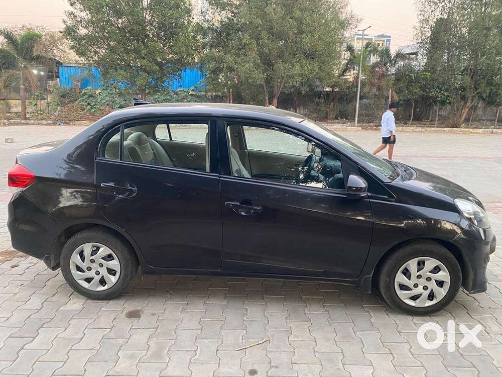 Honda Amaze 2015 Diesel Well Maintained