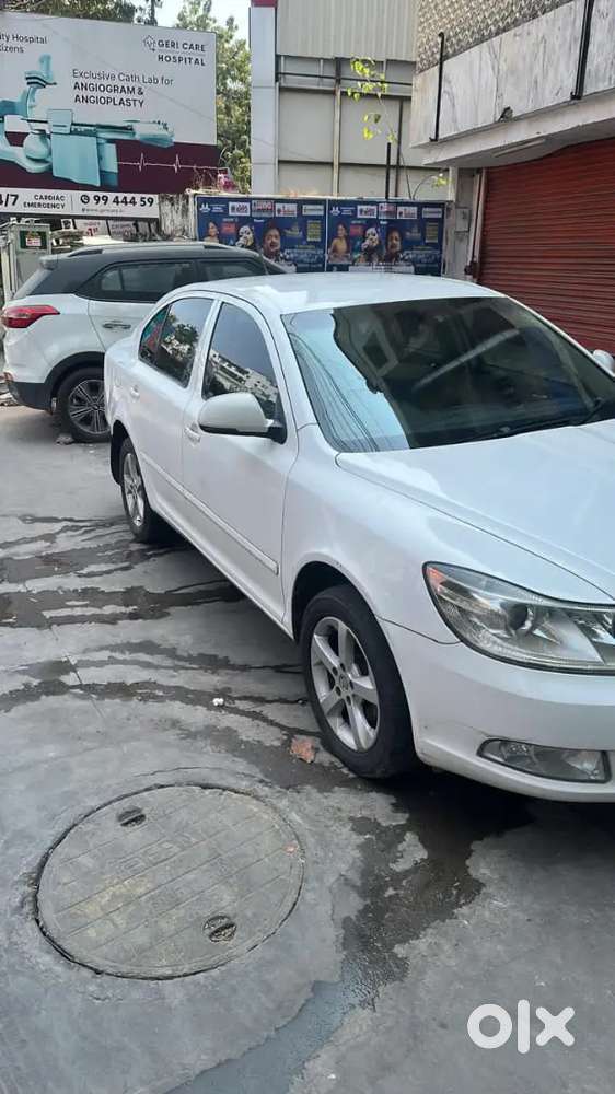 Skoda Laura 2011 Diesel 180000 Km Driven