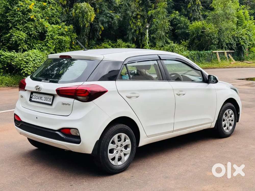 Hyundai I20 Sports Petrol 
Fresh Condition
Single Hand Driven