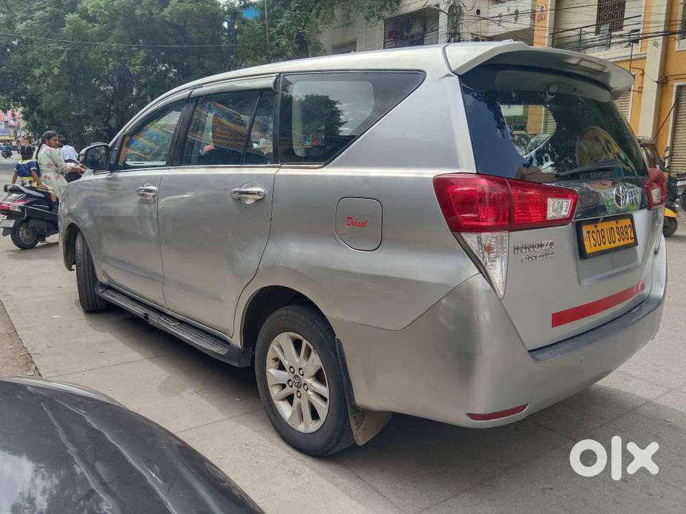 Toyota Innova Crysta 2.4 G Mt 8s, 2018, Diesel