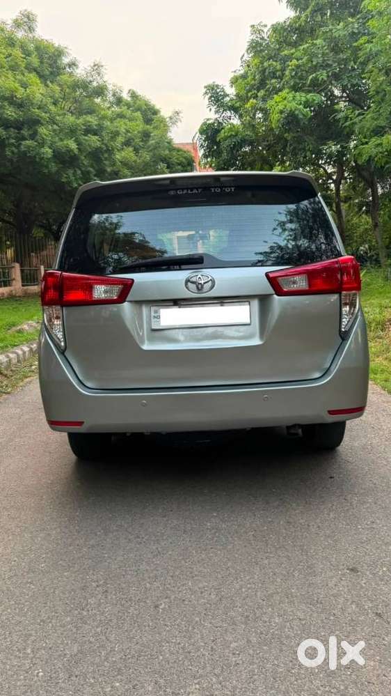 Toyota Innova Crysta 2.7 Gx At, 2019, Diesel
