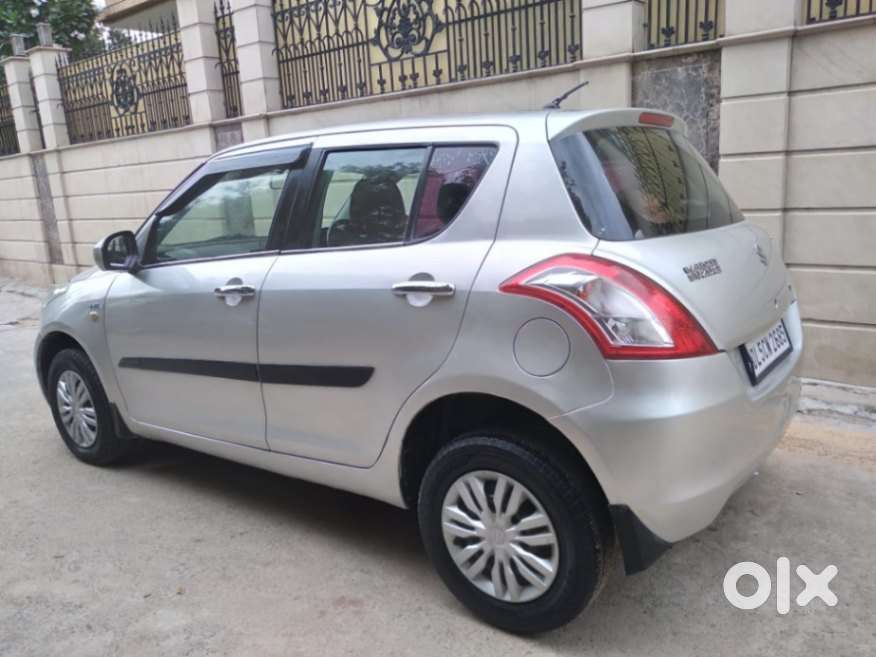 Maruti Suzuki Swift Lxi Optional-o, 2016, Petrol
