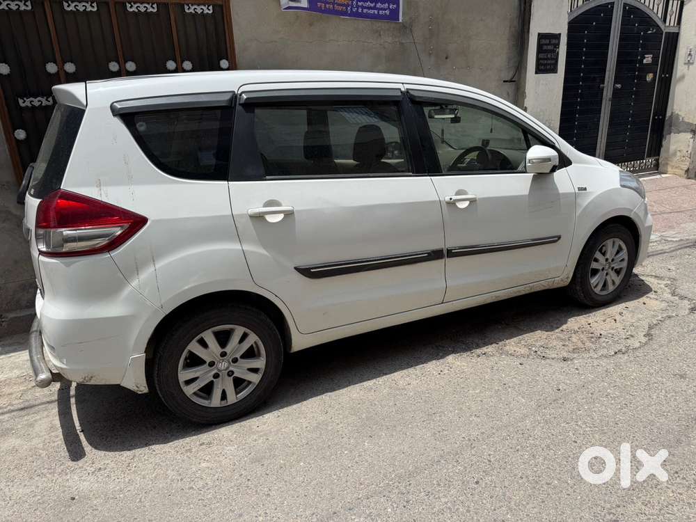 Maruti Ertiga Zdi 2012