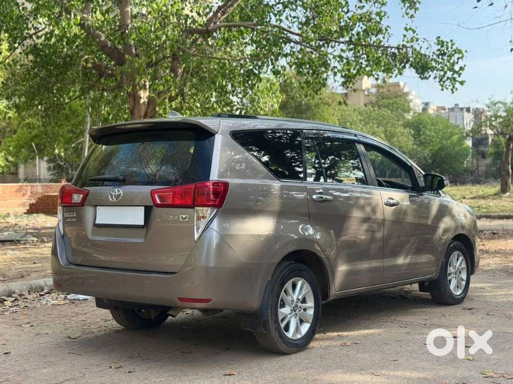 Toyota Innova Crysta 2.4 V 7 Str, 2019, Diesel