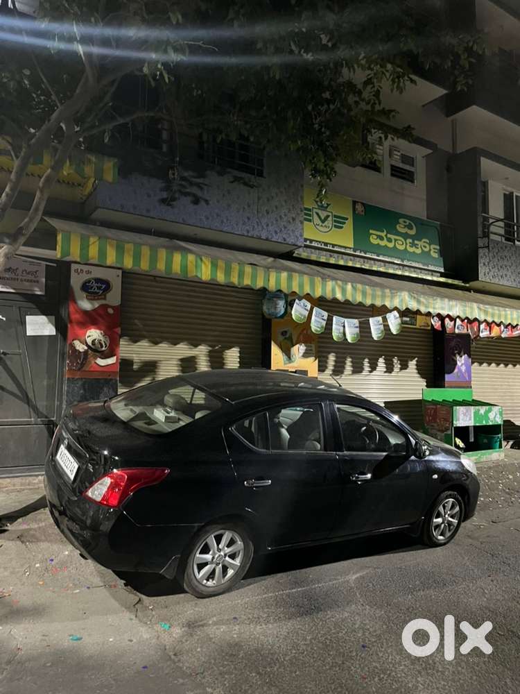 Nissan Sunny Petrol 2011