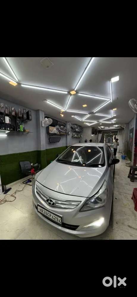 Hyundai Fluidic Verna 2015 Cng & Petrol  82145 Km Driven Neatandclean