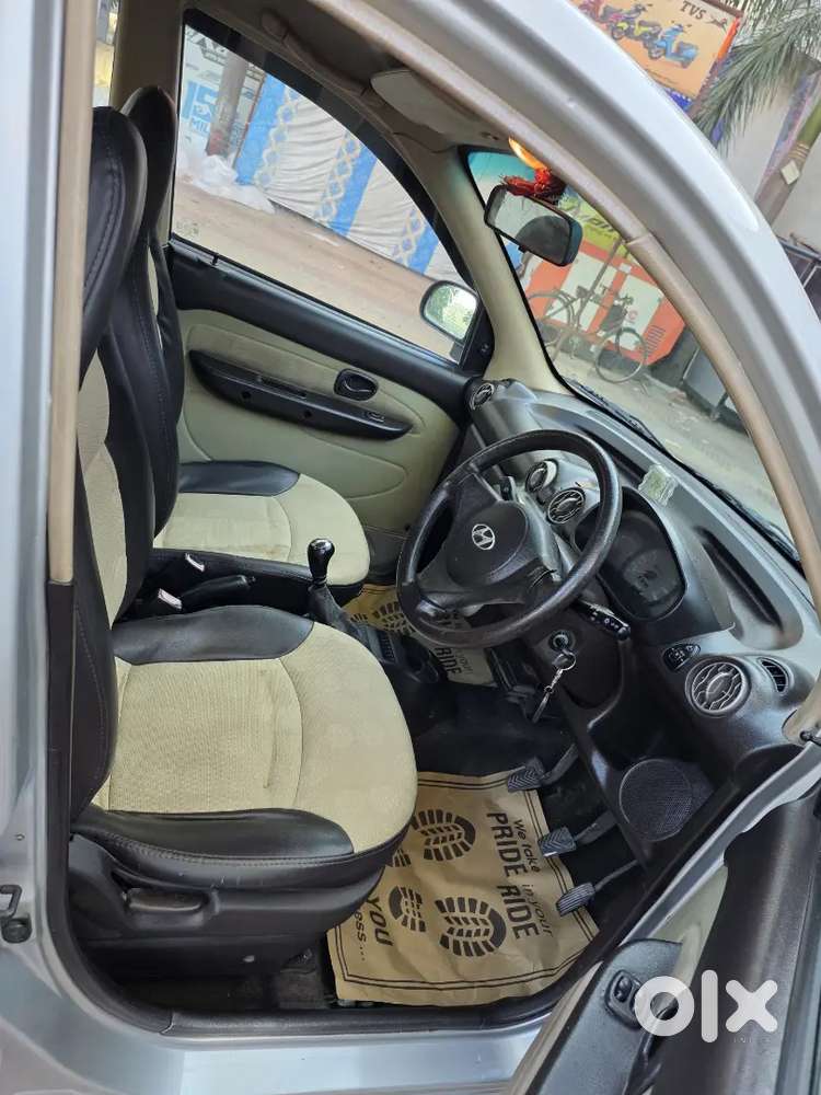 Hyundai Santro Xing
1st Owner 
Full Insurance 
Dono Chabi 
Dono Remote