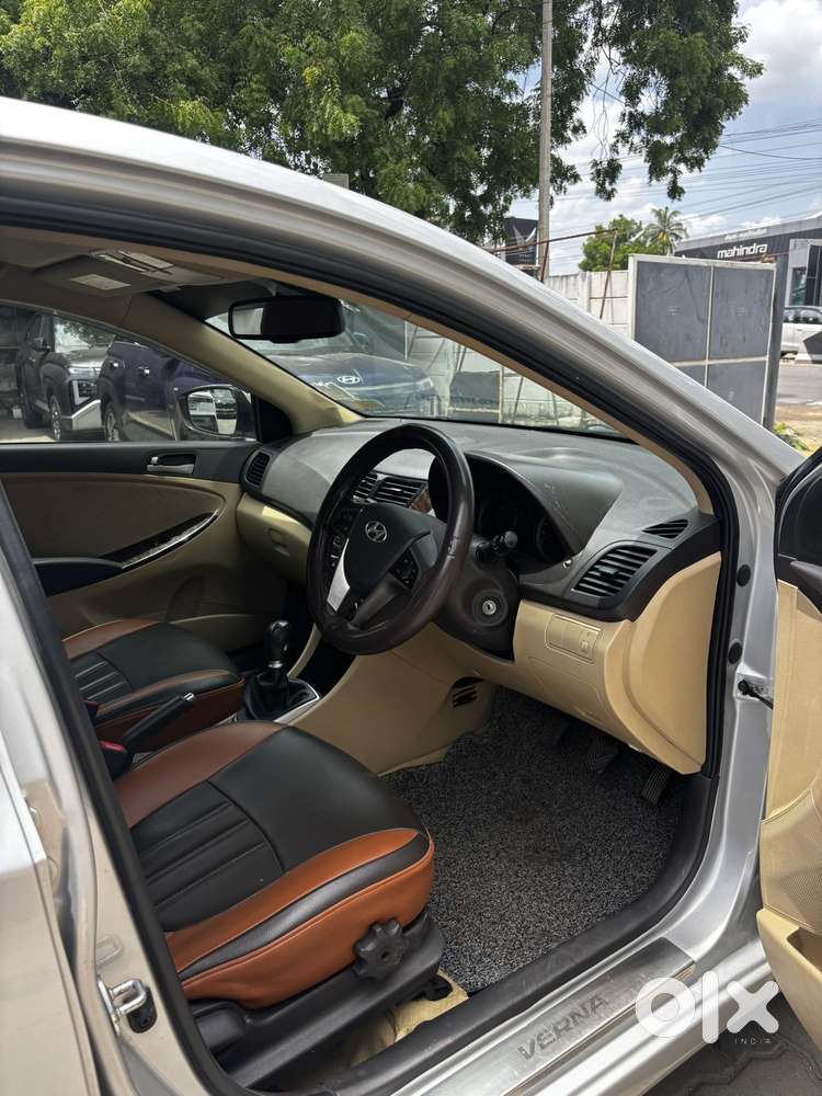 Hyundai Verna 1.6 Vtvt Sx, 2017, Petrol