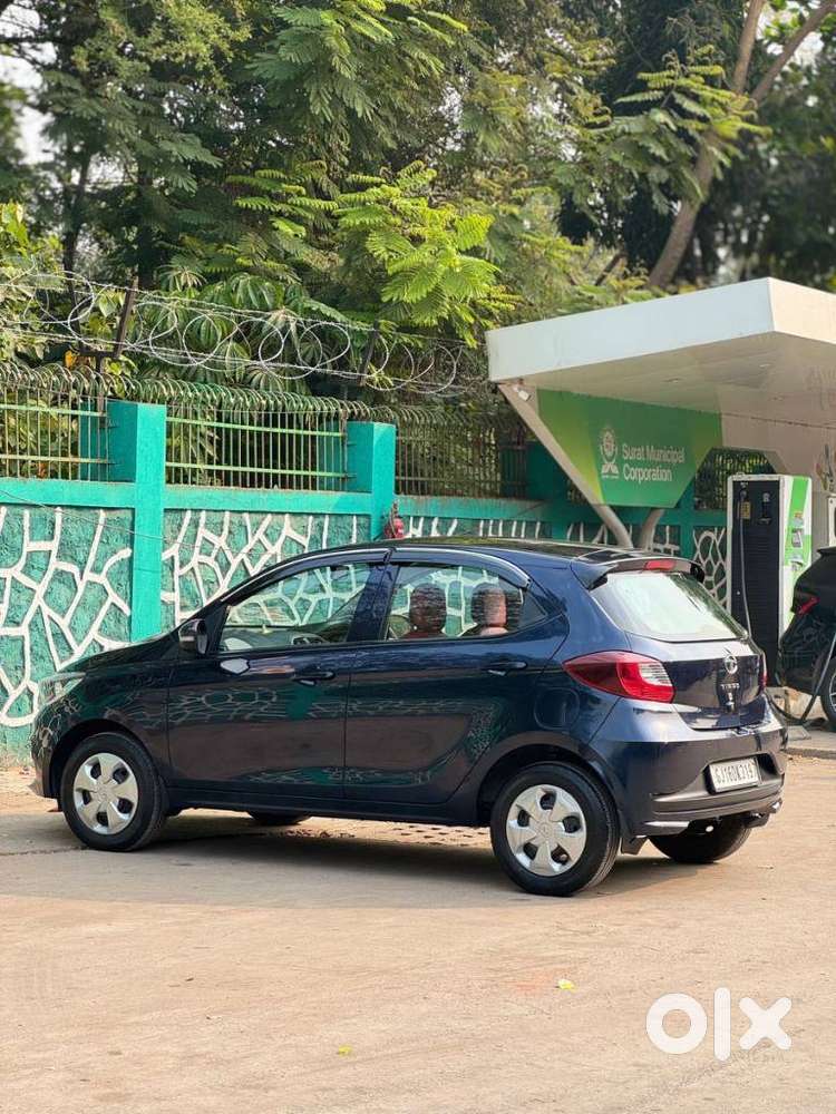 Tata Tiago 1.05 Revotorq Xt Option, 2023, Cng & Hybrids