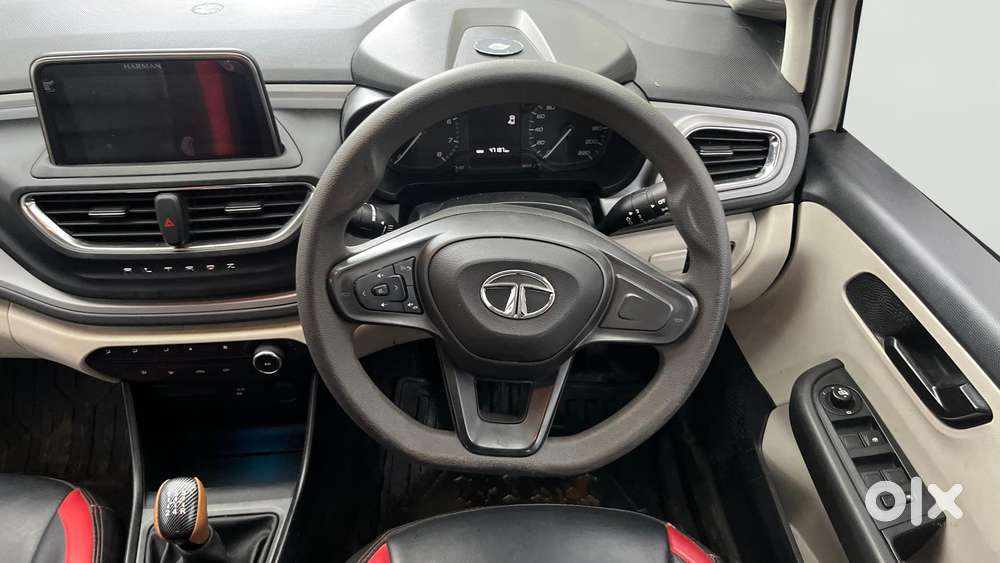 Tata Altroz Xm Plus Petrol, 2023, Petrol