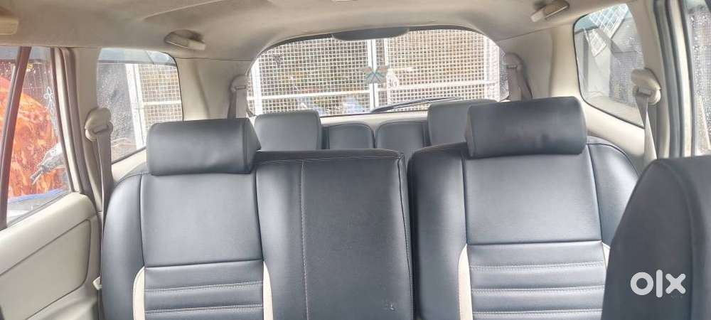 Toyota Innova 2.5 G (diesel) 8 Seater, 2012, Diesel