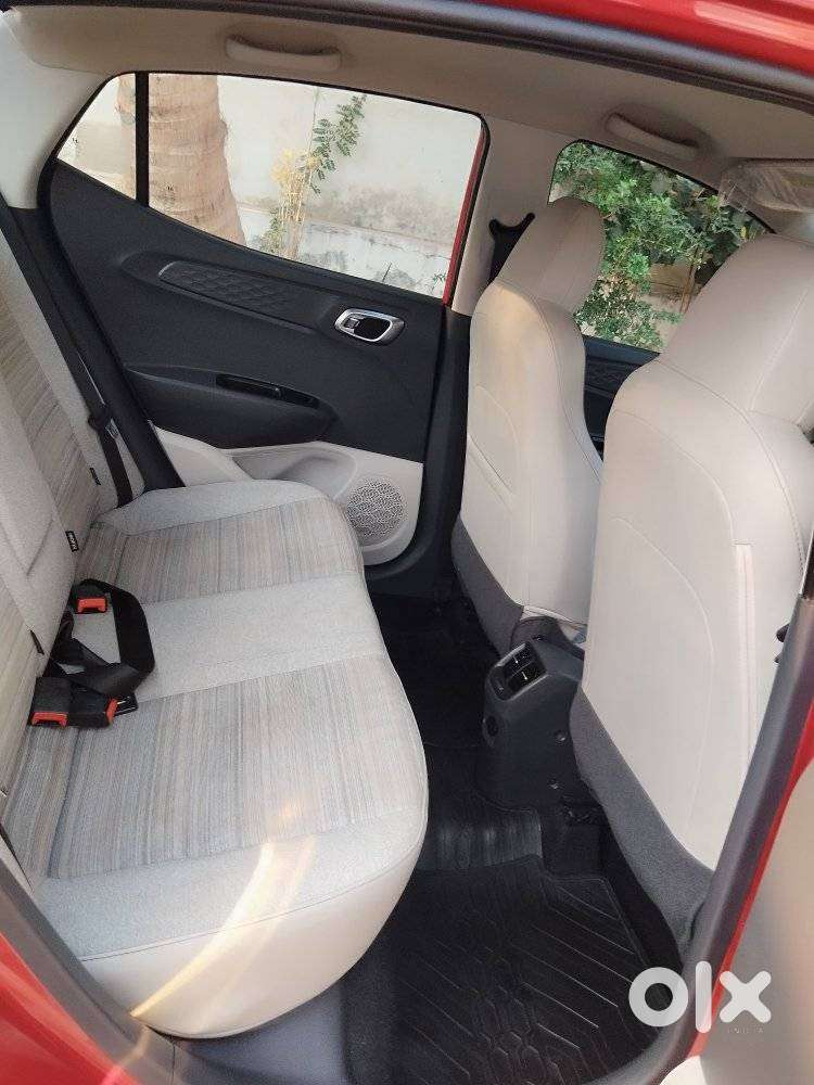 Hyundai Aura Sx (o) Manual, 2021, Petrol