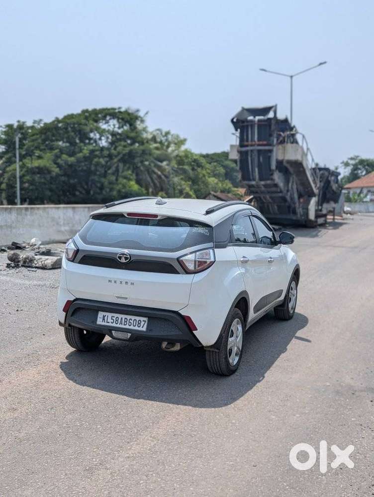 Tata Nexon 1.2 Revotron Xm, 2019, Petrol