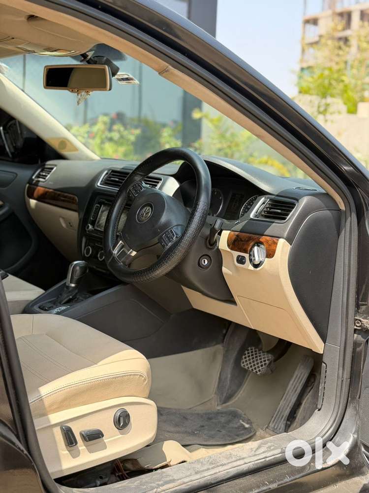 Volkswagen Jetta 1.9 Tdi Comfortline Dsg, 2012, Diesel