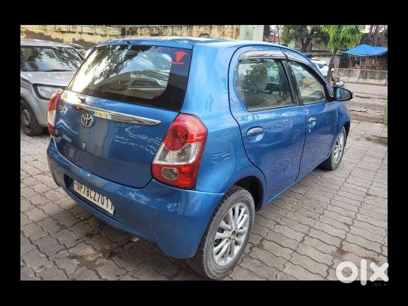 Toyota Etios Liva, 2013, Petrol