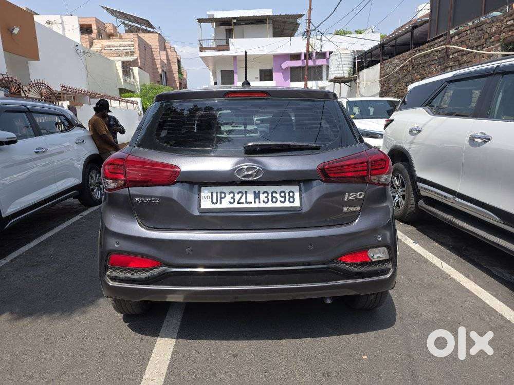 Hyundai I20 Sportz Petrol, 2020, Petrol