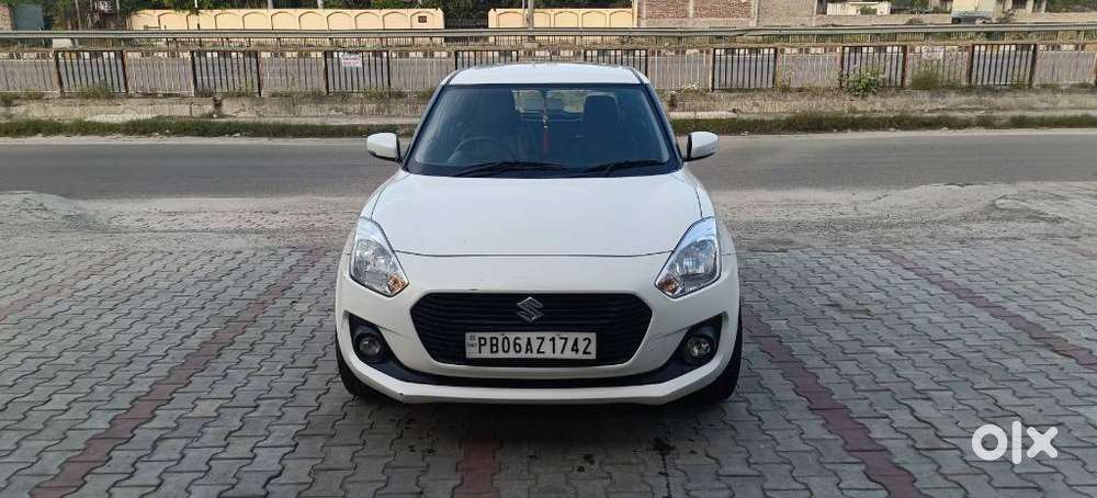 Maruti Suzuki Swift Vxi + Manual, 2021, Petrol