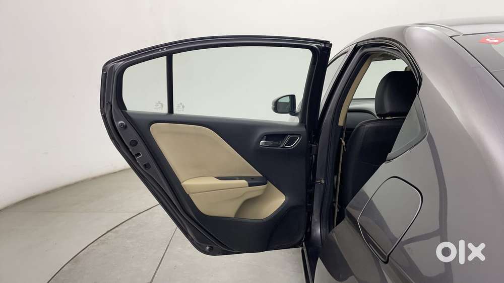 Honda City I-vtec V, 2021, Petrol