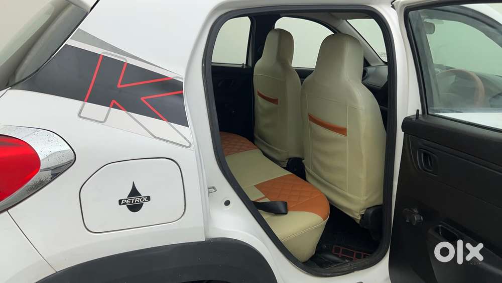 Renault Kwid 2019-ongoing 1.0 Rxt Amt (o), 2017, Petrol