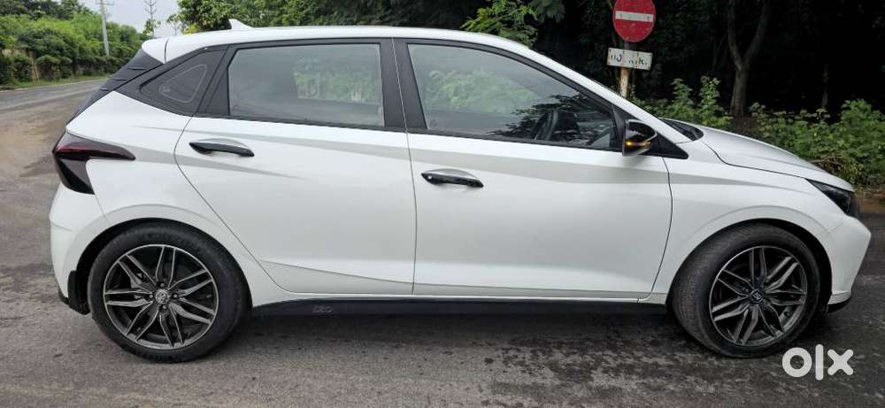 Hyundai I20 Asta 1.4 (o), With Sunroof Diesel, 2021, Diesel
