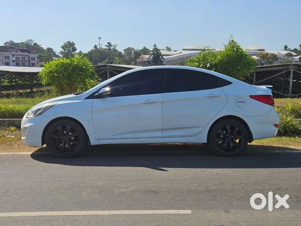 Hyundai Verna 1.6 Sx 2012 Diesel Well Maintained Family Used