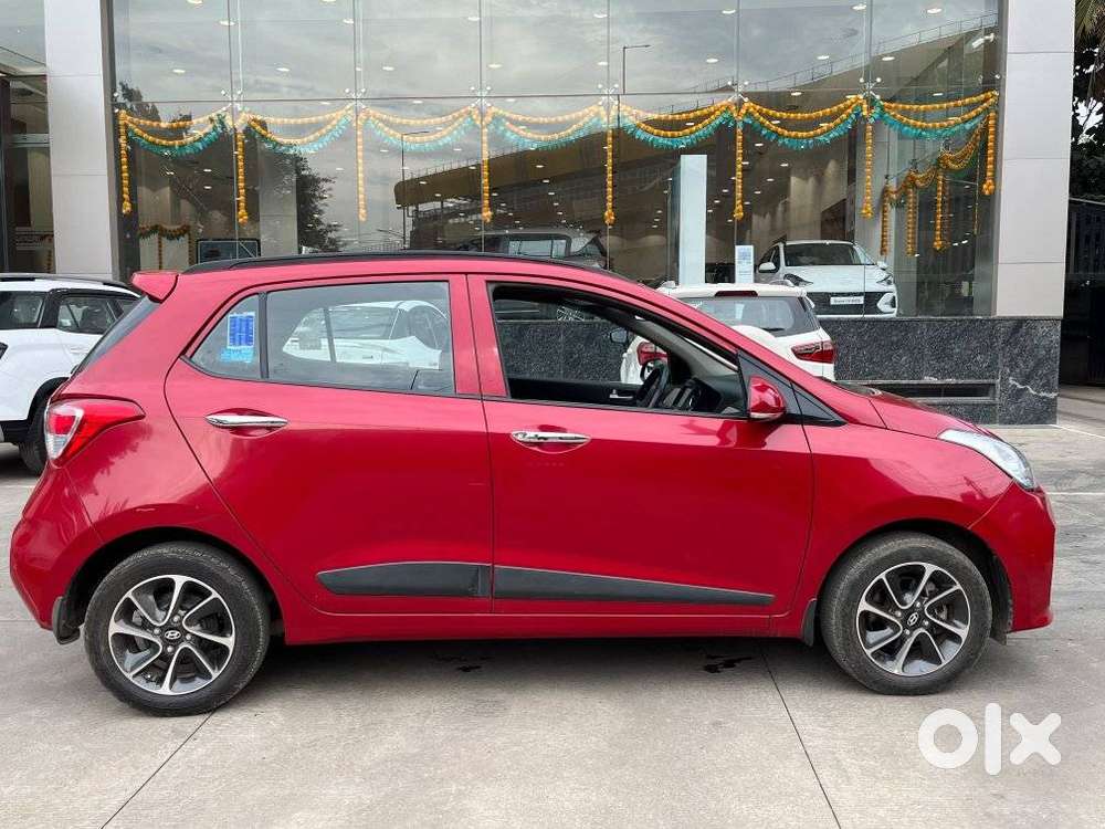 Hyundai Grand I10 Asta Option, 2017, Petrol