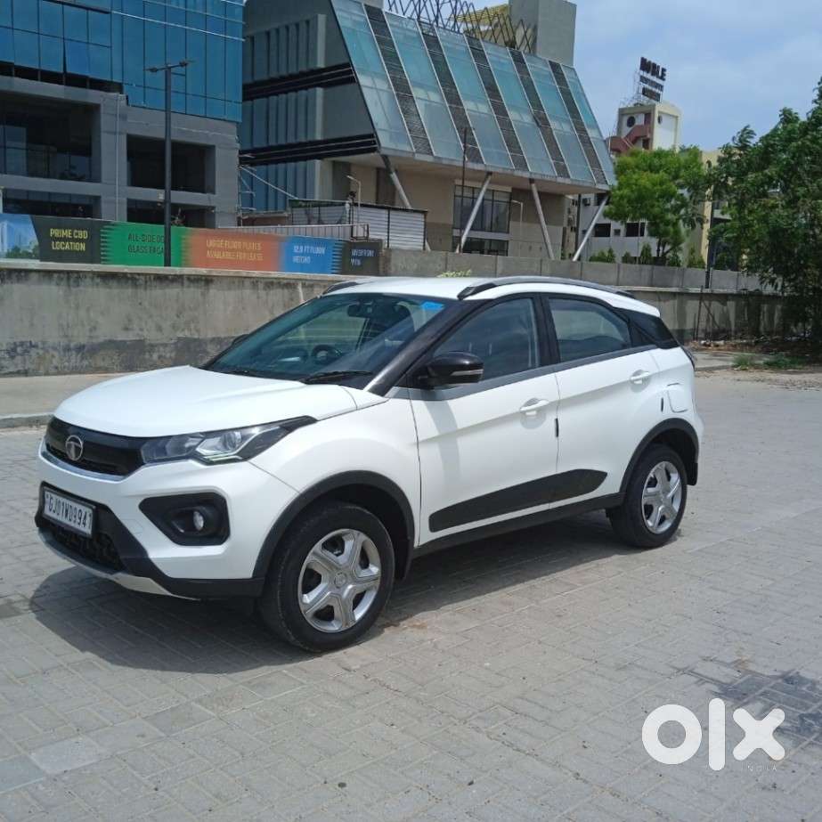 Tata Nexon 1.2 Revotron Xz, 2022, Petrol