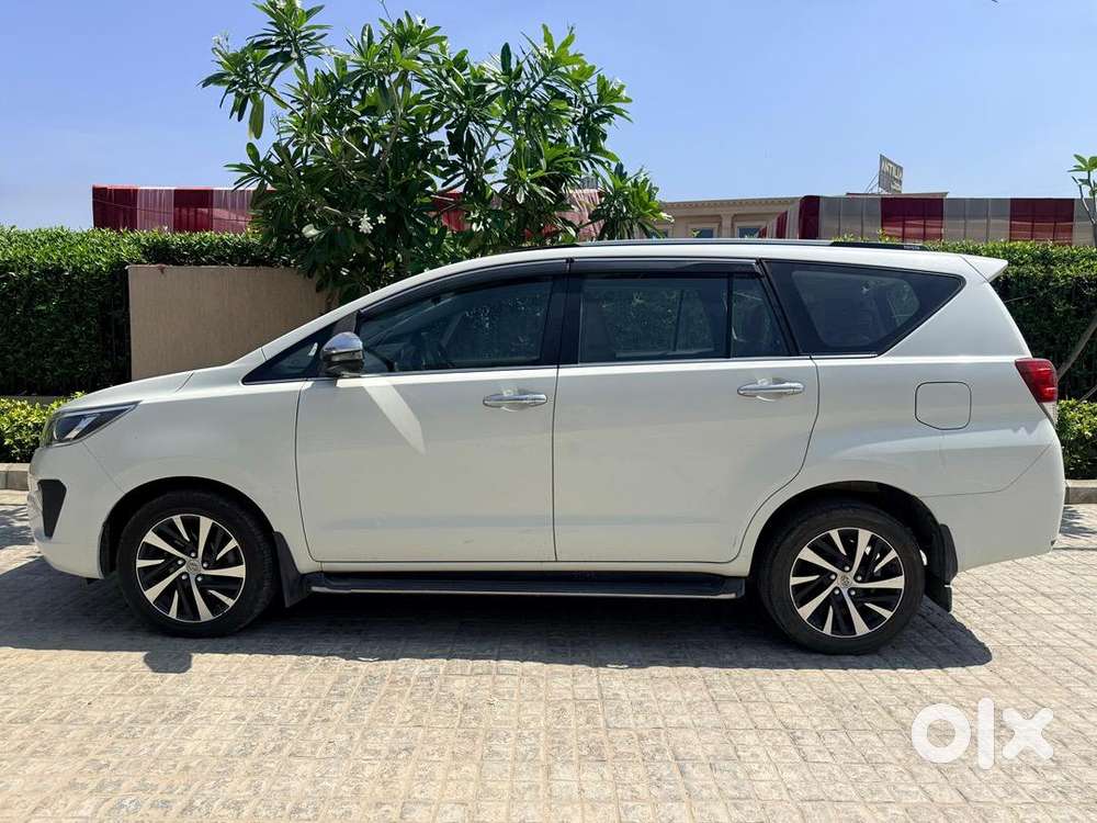 Toyota Innova Crysta 2021 Diesel 85000 Km Driven