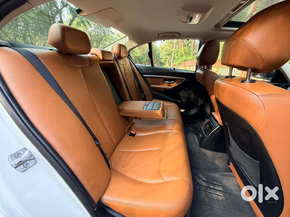 Bmw 3 Series 2.0 320i Luxury Line, 2017, Petrol