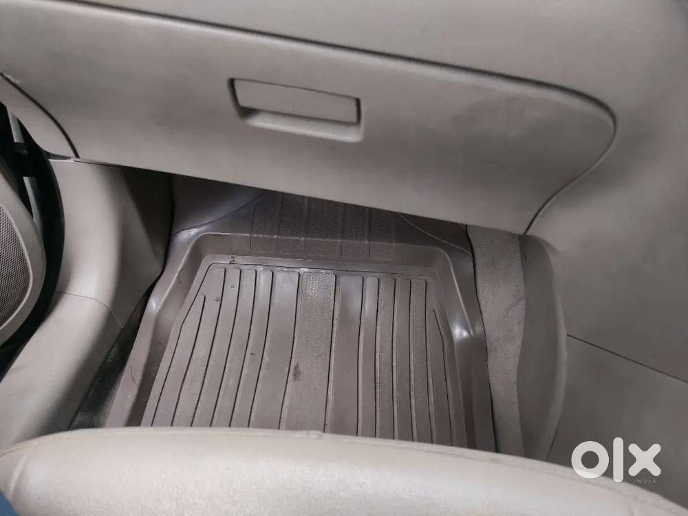 Maruti Suzuki Dzire 2015 Petrol 156000 Km Driven