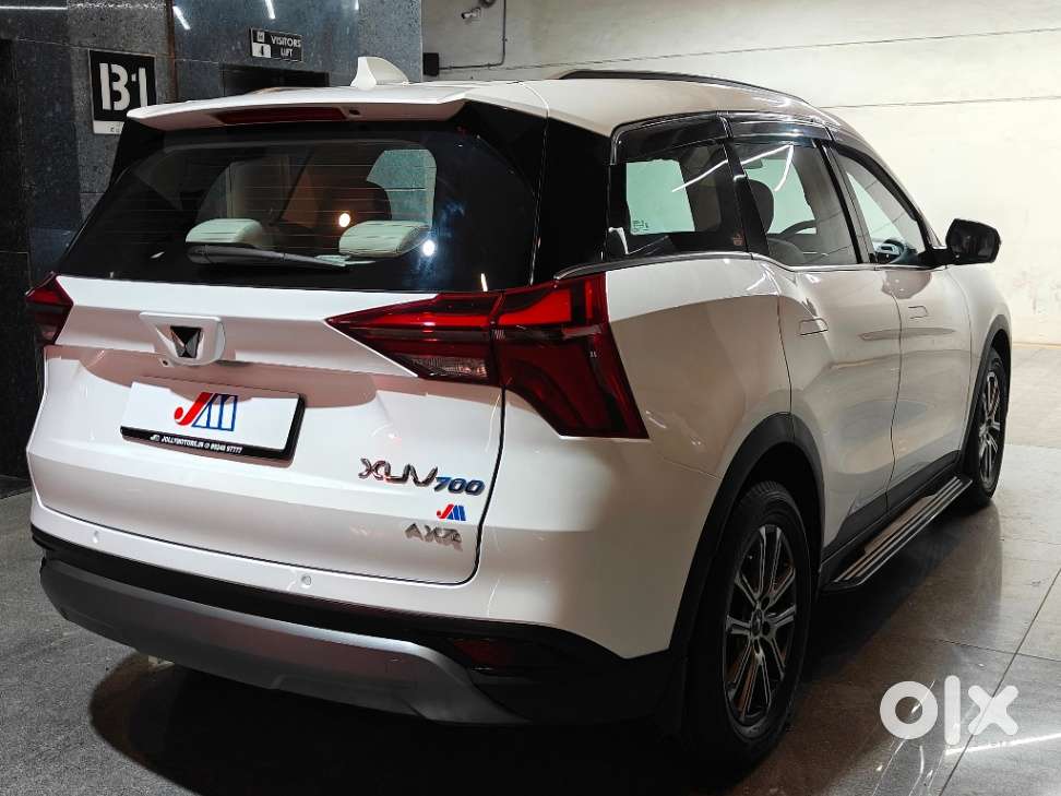 Mahindra Xuv700 2.2 Ax 7 Diesel Mt Luxury Pack Str, 2023, Diesel