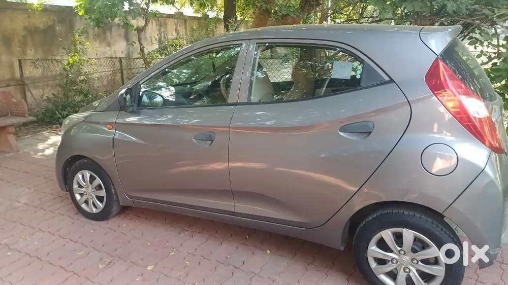 2013 Hyundai Eon Magna + Manual Petrol