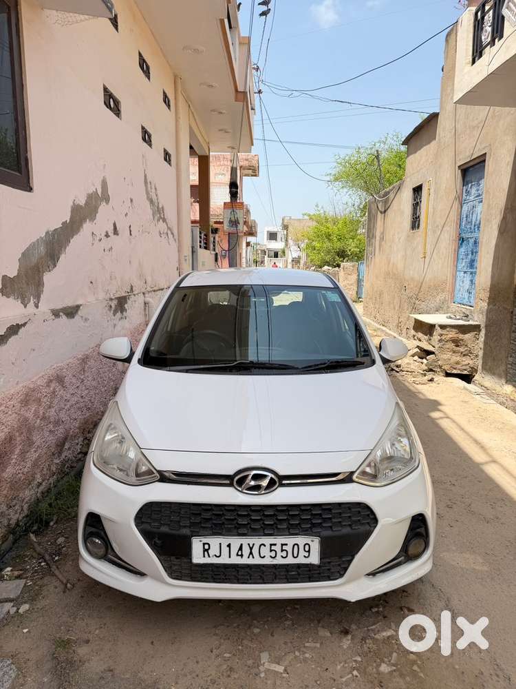 Hyundai Grand I10 2017 Year