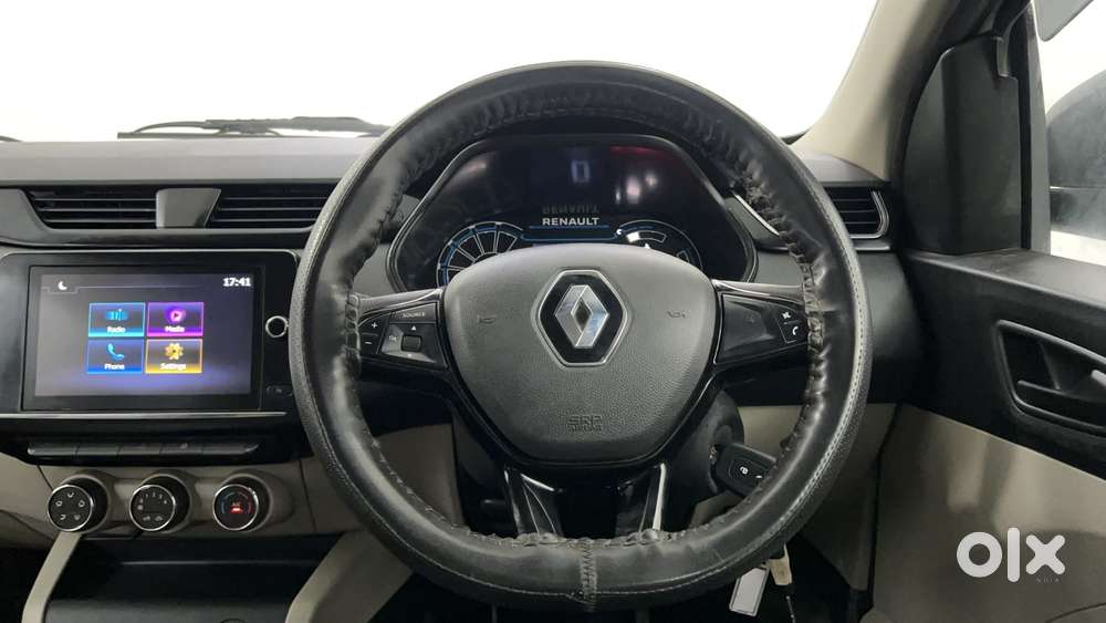 Renault Triber Rxt, 2022, Petrol