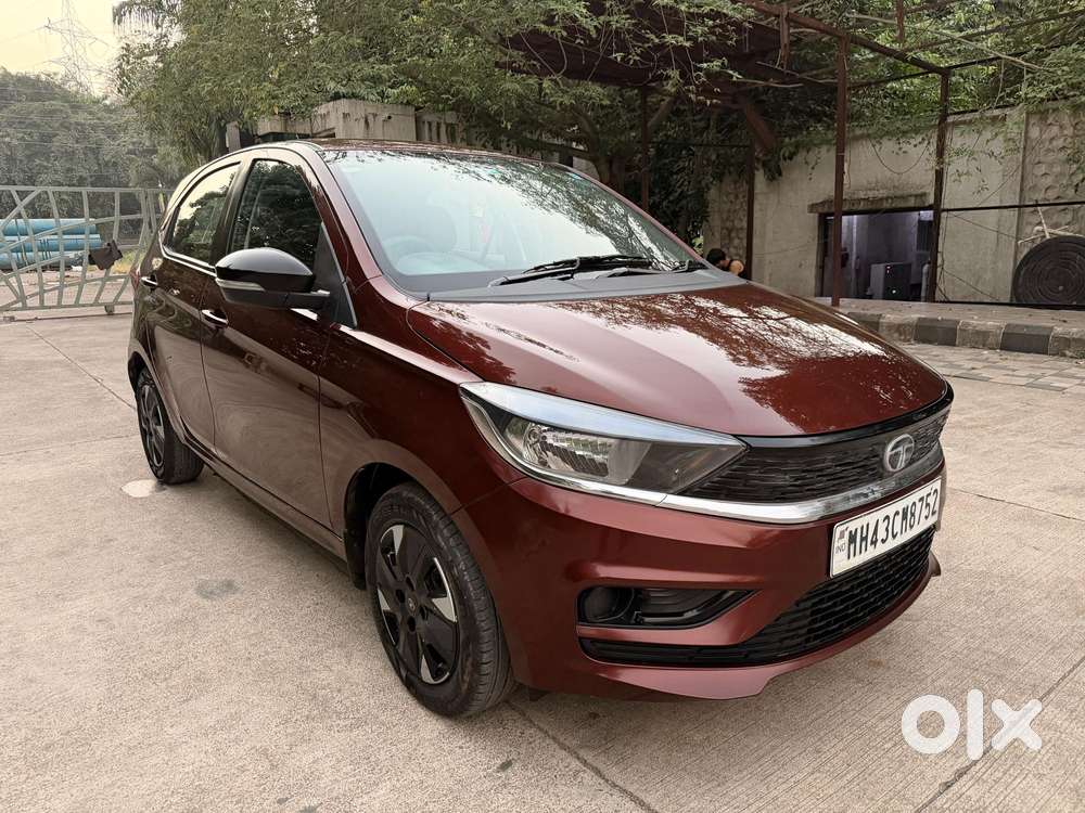 Tata Tiago 1.2 Revotron Xta, 2025, Petrol