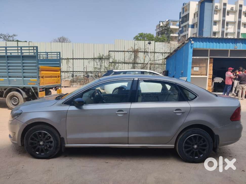 Skoda Rapid 1.5 Tdi Mt Style, 2015, Diesel