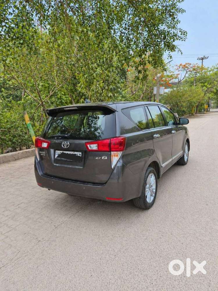 Toyota Innova Crysta 2.7 Zx At, 2017, Petrol