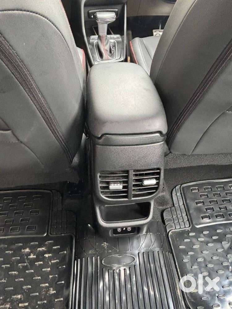 Hyundai Verna Sx (o) 1.5 Turbo Petrol Dct, 2025, Petrol
