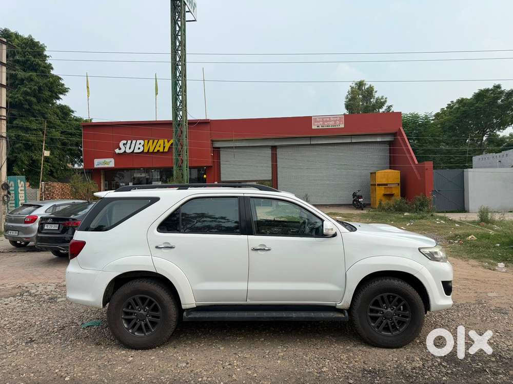 Toyota Fortuner Diesel 2013
